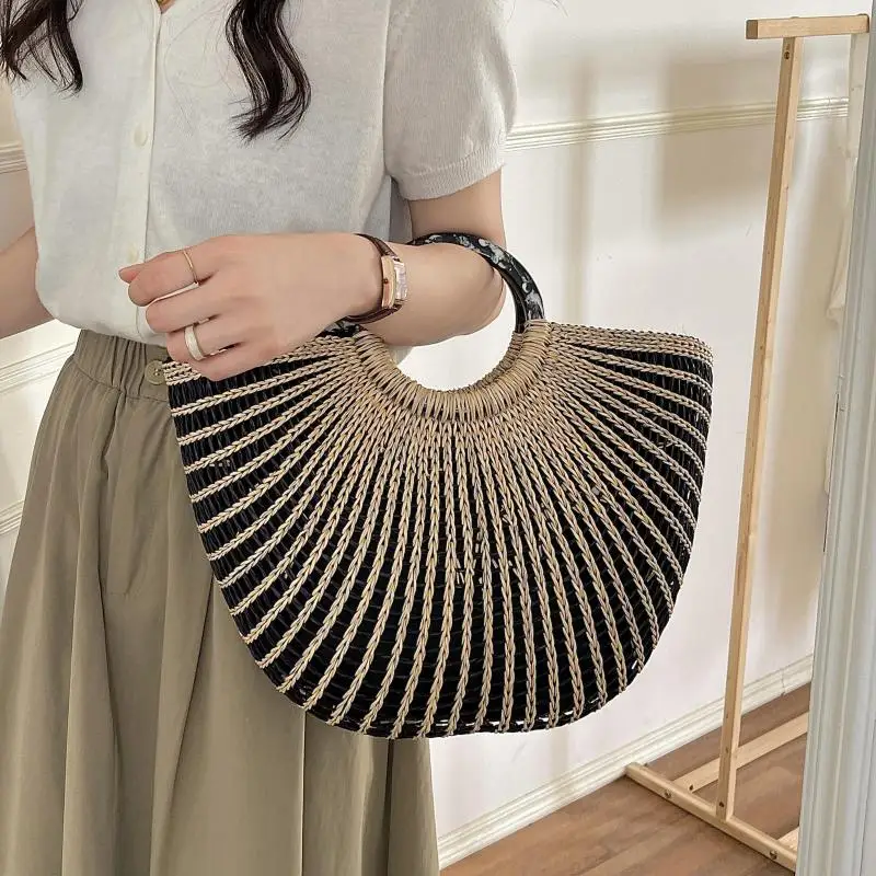 Summer Fashion Hollow Woven Handheld Grass Woven Bag Leisure And Versatile High Quality Large Capacity Beach Resort Women's Bag