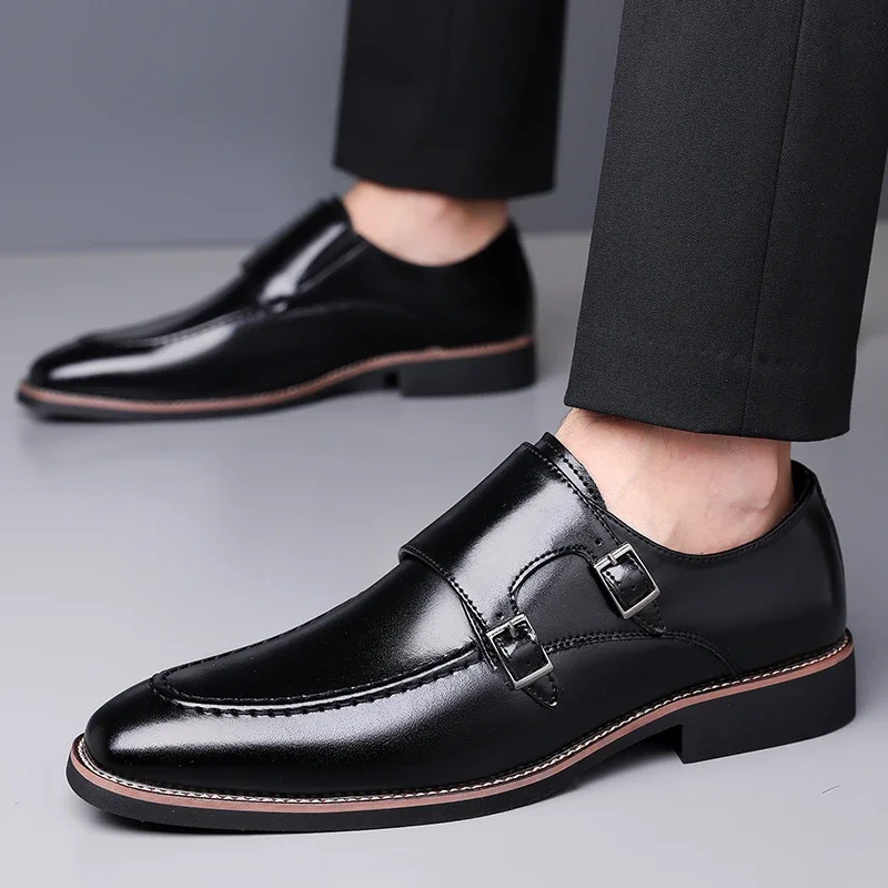 Brand Comfortable Soft Leather Loafers Shoes Gentlemen's Elegant Business Wedding Shoes Men's Outdoor Lightweight Driving Shoes