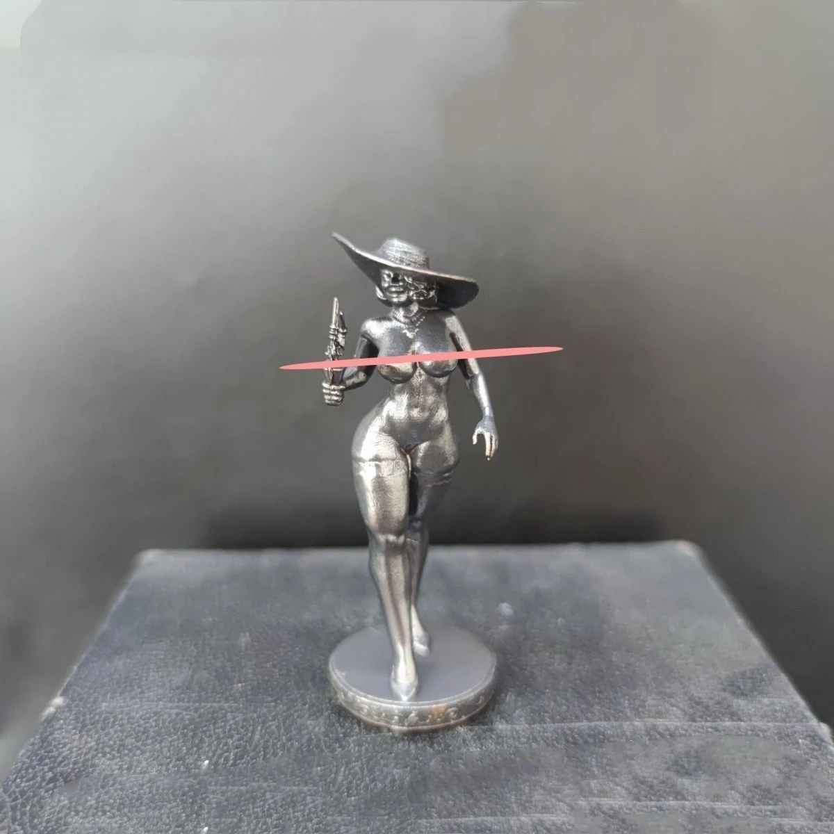 

​​Antique Brass Lady Statue - Vintage Gothic Figurine for Desktop Decor, Collectible Ornament Home & Office Decor​​