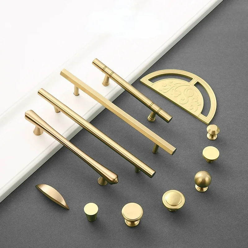 1pcs Brass Furniture Handles for Cabinets and Drawers Golden Bright Round Brushed Nordic Luxury Wardrobe Dresser Pull Door Knobs