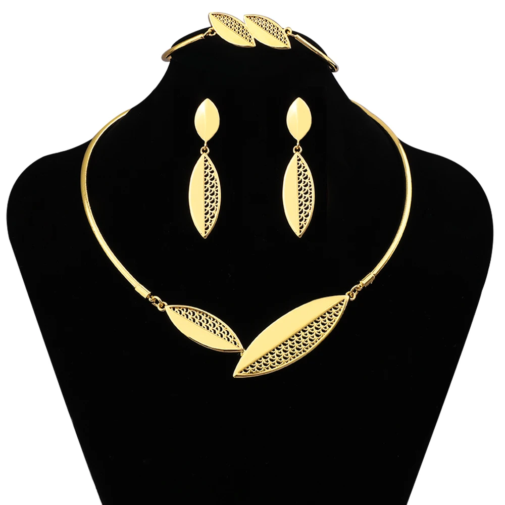 

Dubai Fashion Elegant Jewelry Leaf Pendant Earrings Bracelet Set Simple Style Women's Wedding Party