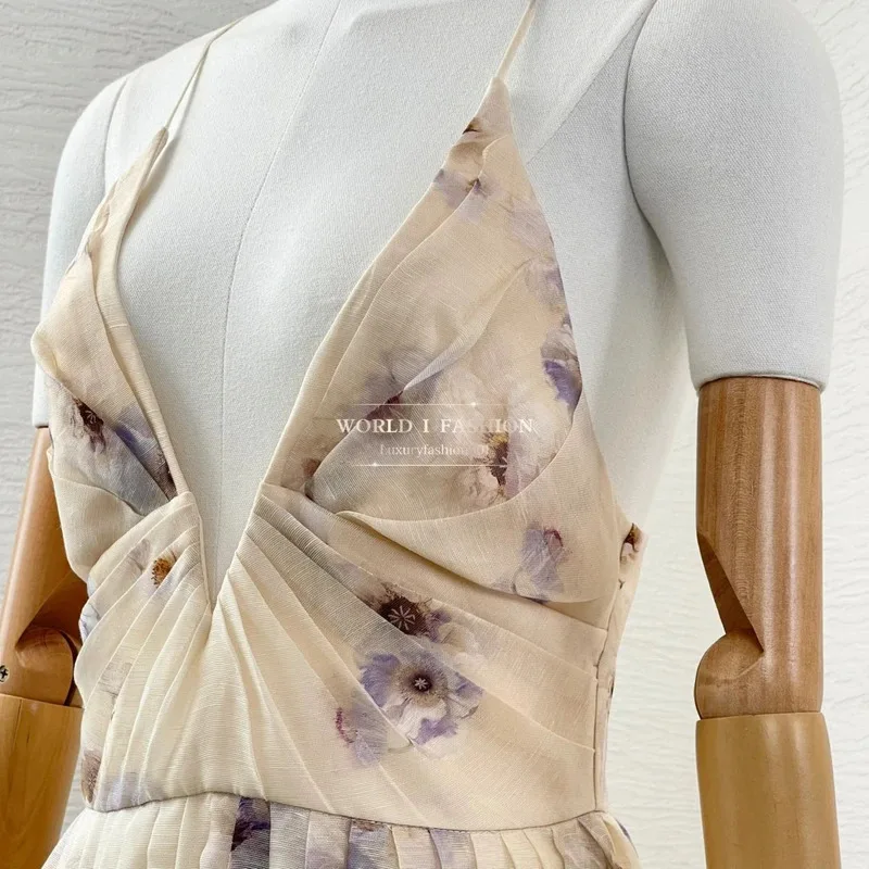 فساتين نسائية رومانسية جديدة لخريف 2025 فستان متوسط الطول مطبوع عليه زهور بيج أزرق بدون أكمام ورقبة على شكل V عميقة #6