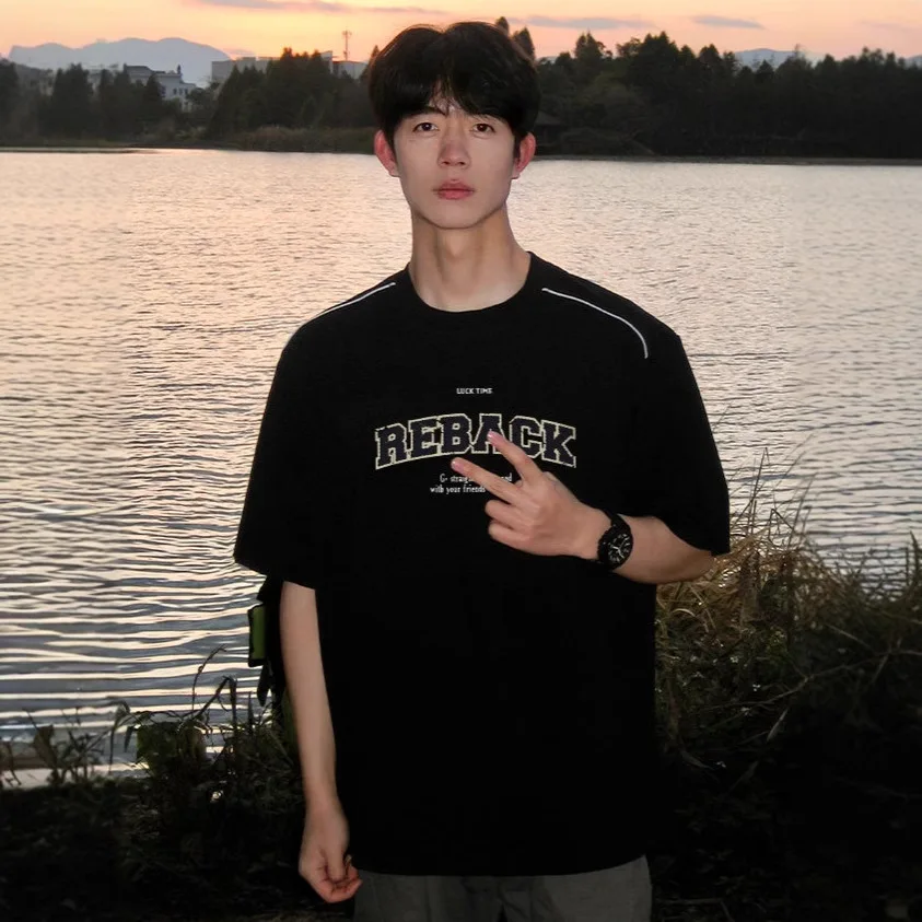 

Men Loose Fit Short Sleeve Casual Cotton T-shirt Casual Tshirts Oversize Daily Tshirts Summer Young Comfortable Breathable Tees