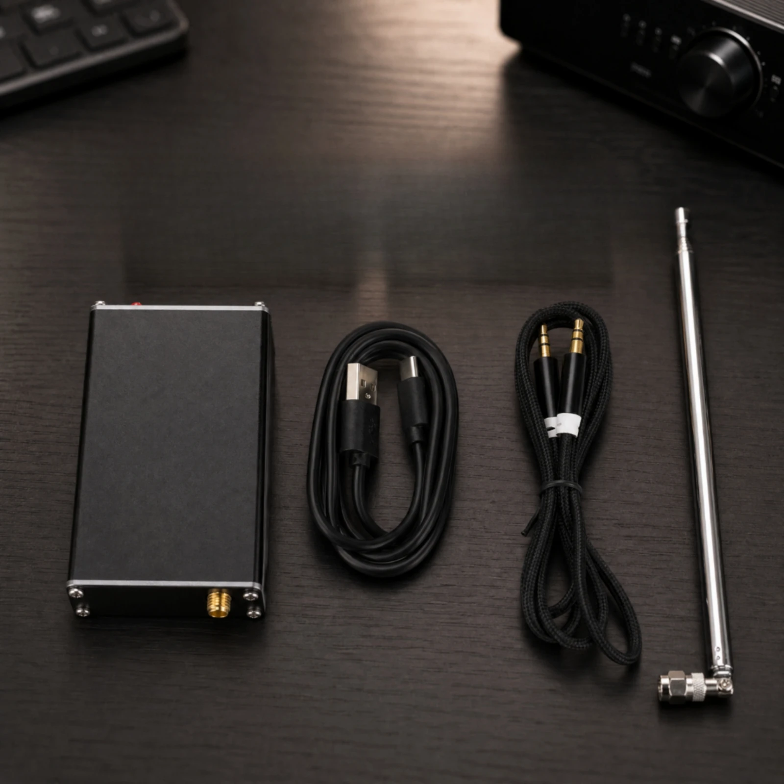Compact Frequency Modulation Transmitter with LCD Display 2000M Range USB-Powered Frequency Modulation Audio Transmitter