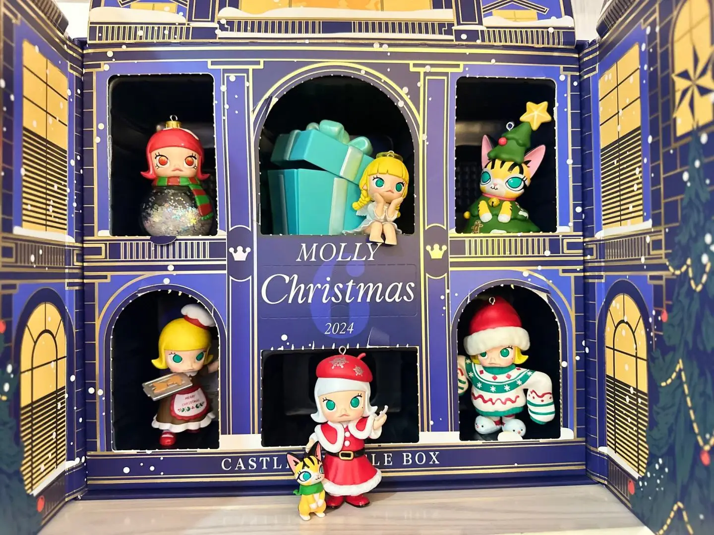 

MOLLY Castle Miracle Box Series Figuren Actionfigur Niedliches Spielzeug Blind Box Toys Action Figure Mystery Box