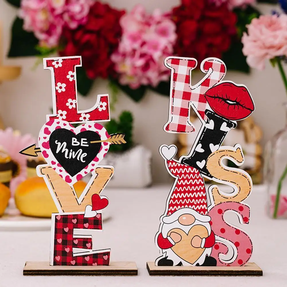 Wood Decorative Love/KISS Letter Retro Wedding Desktop Cutout Table Ornaments Sweet Gift For Valentine Thanksgiving Handicraft