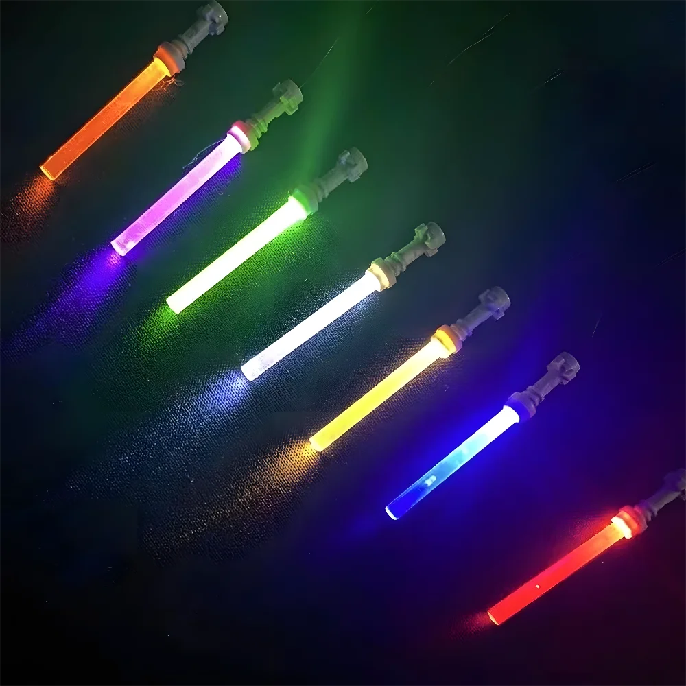 LYBMTWF-Mini Figuras Acessórios, 7PCs, Lightsaber, Plug USB, Building Block Toy, Acessórios Arma, Punho Cinza
