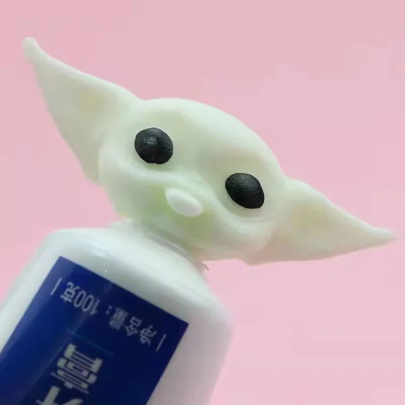 Star Wars Baby Yoda Squeeze Toothpaste Tool Cute Creative Tooth Paste Head Toys Cartoon Children Bathroom Supplies Accessories