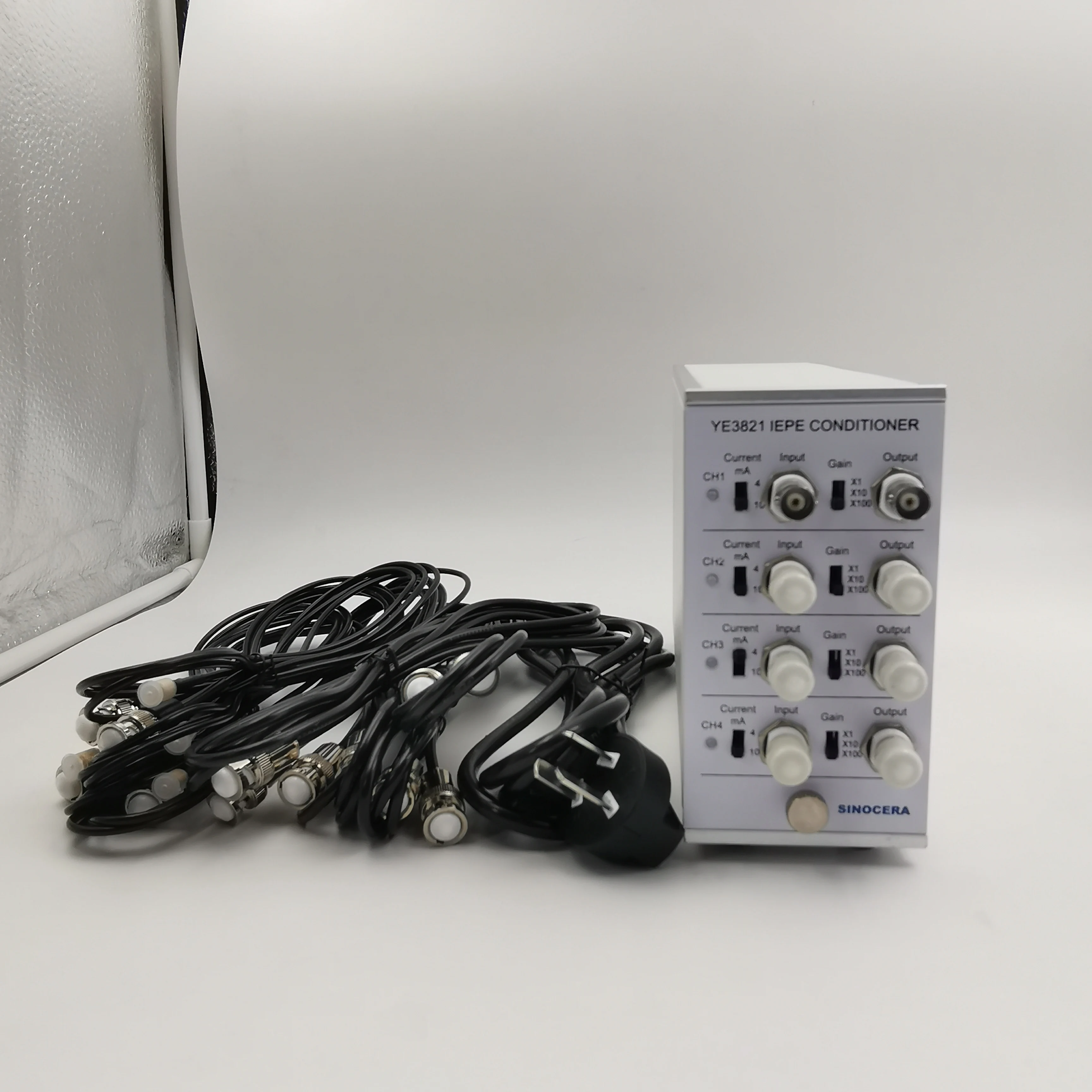 

Good Sale 0-10v signal Generator IEPE 4-20mA signal Generator Low-noise Portable signal Conditioner for Sale