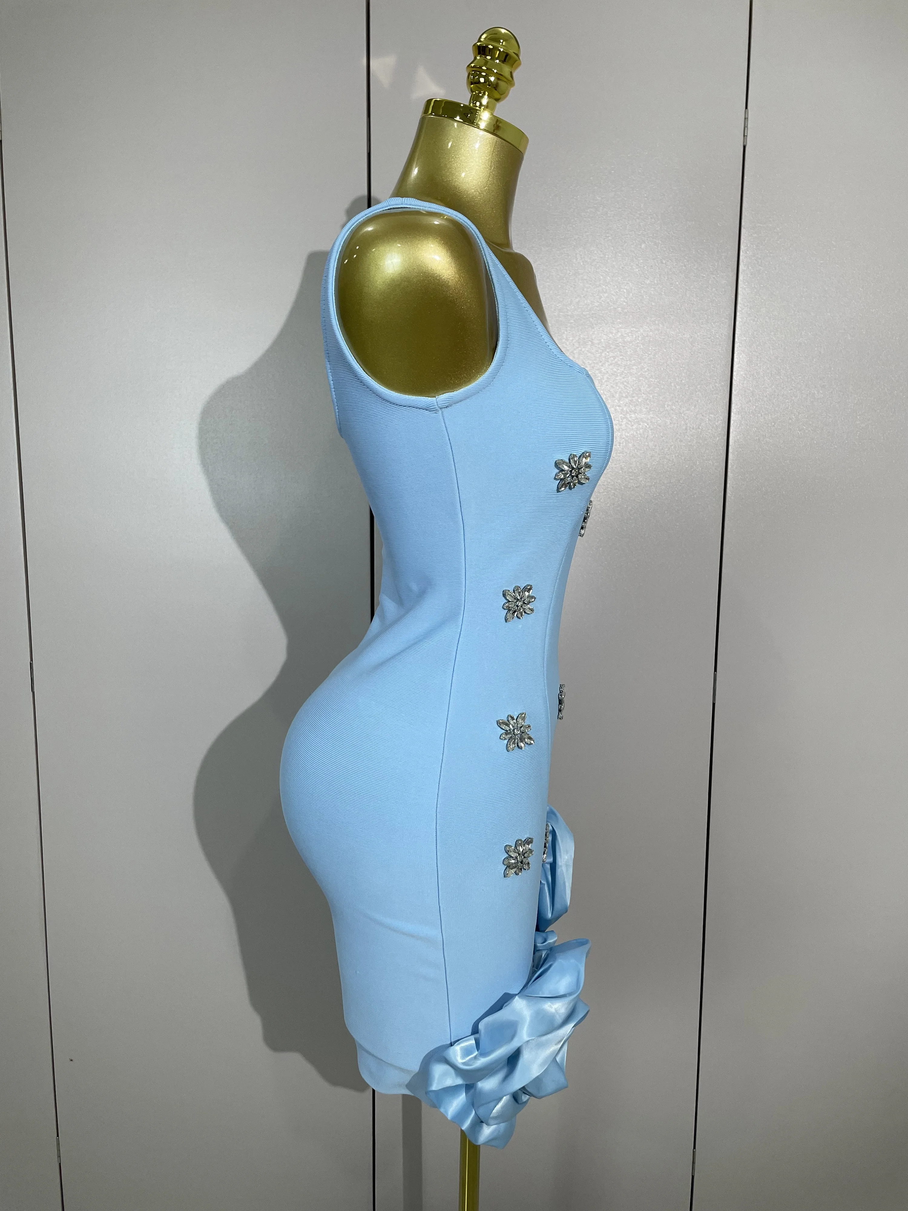 New STyle 2025 Shining Crystal Women Sleeveless Bodycon Mini Bandage Dress Elegant Ruffles Cute Celebrate Birthday Party Dress