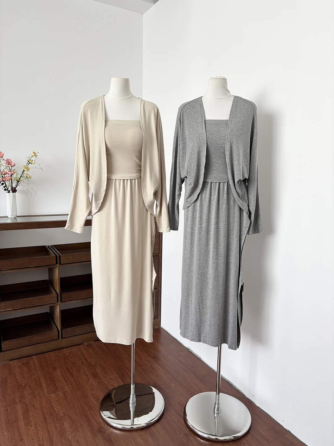 

Elegant Simple Long Sleeve Open Cardigan with Pure Desire Strap Vest High Waist Skirt Women's Fashion Set Summer 2026