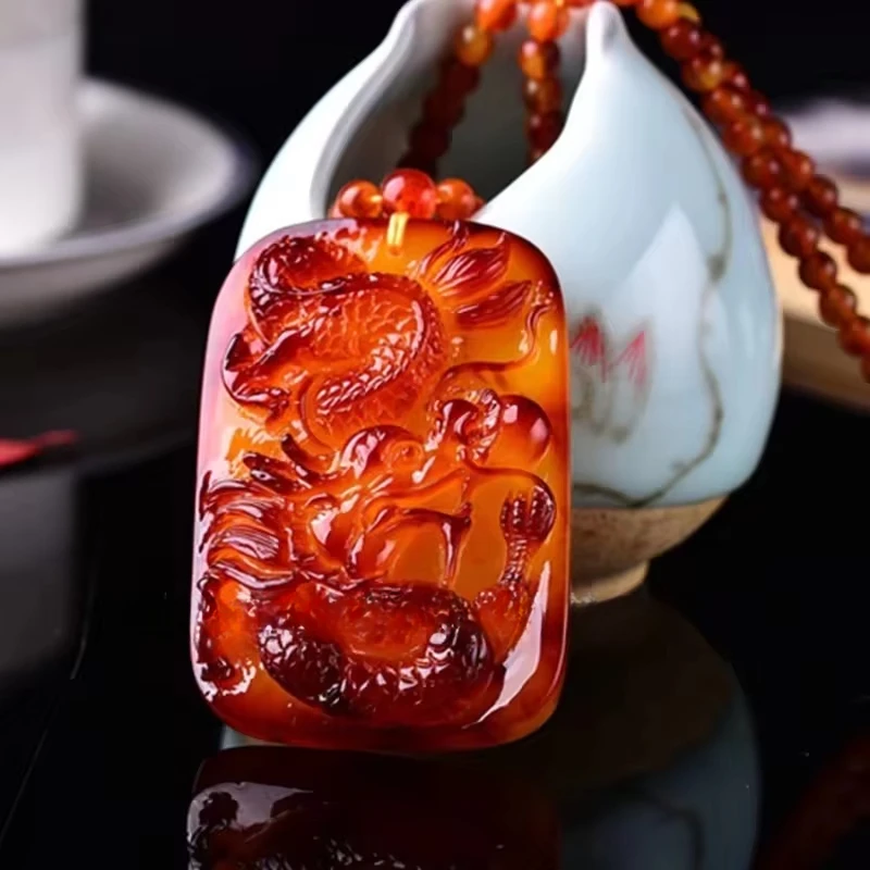 

Натуральный янтарь, куриное масло, желтый, белый цветок, подвеска в виде пчелиного воска, дракона, изысканное модное ожерелье из пчелиного воска для мужчин и женщин, праздничный подарок