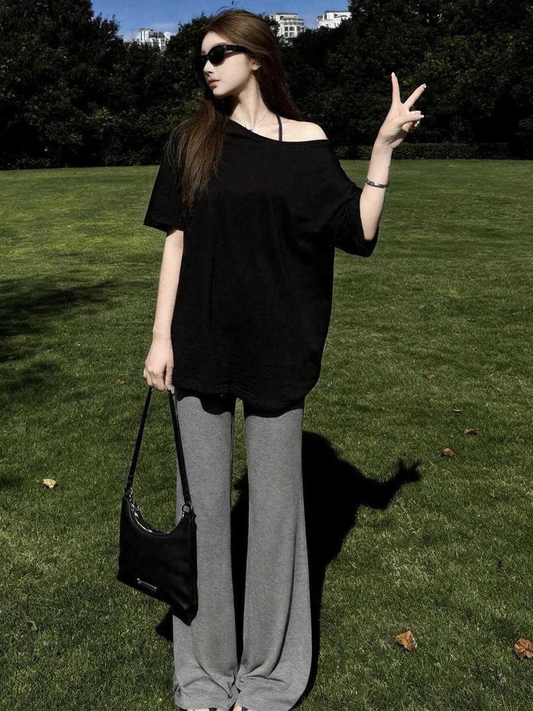 

Laid-back Style Shoulder-baring Short Sleeve Loose T-shirt Women Summer Wide Leg Pants Long Pants Two-piece Set Casual Fashion