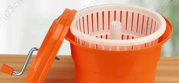 Multifunctional Manual Vegetable Dehydrator Fruit Salad Spinner Quick Dryer for Commercial Use