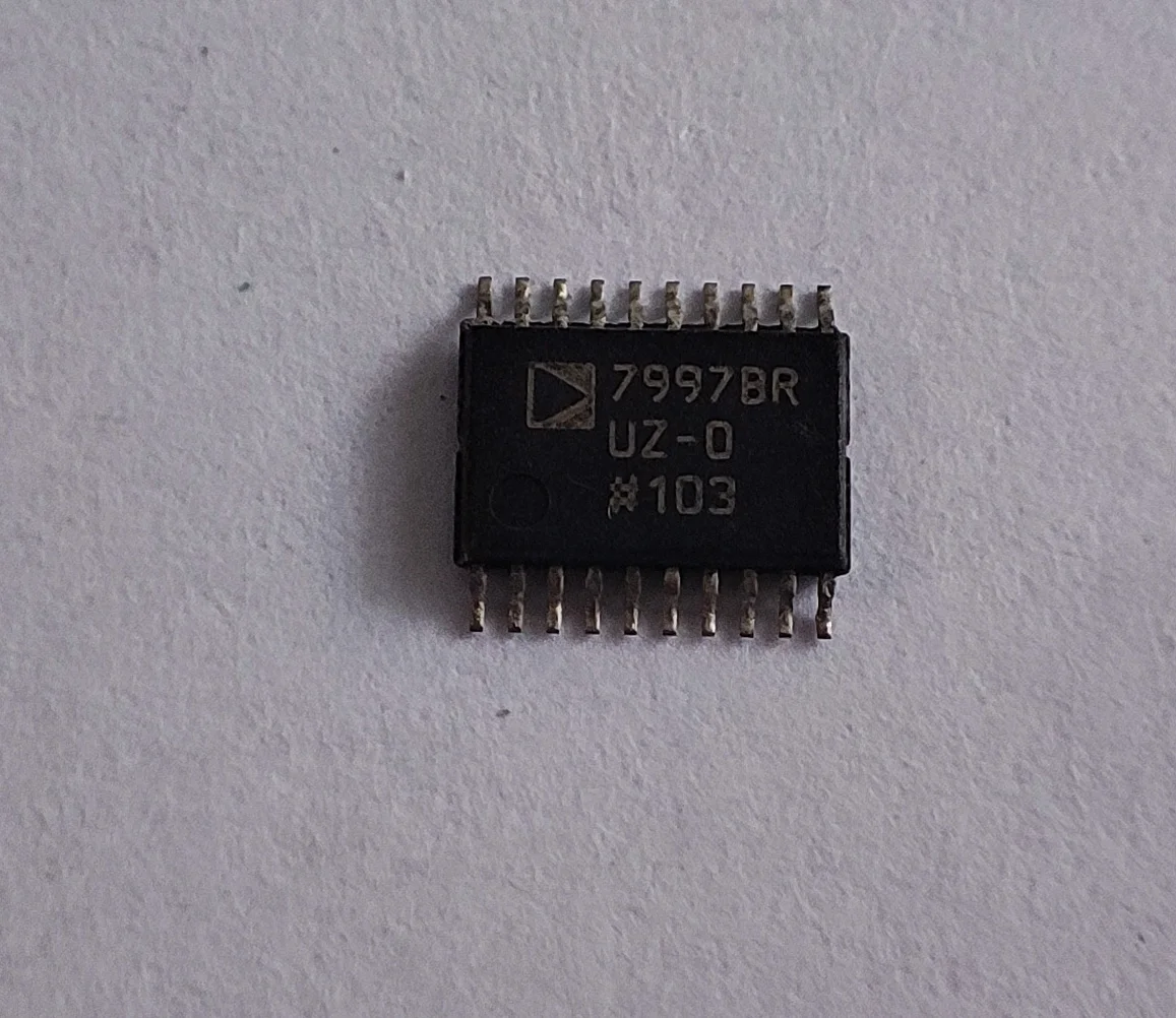 الأصلي: AD7997BRU AD7997 TSSOP20 ، العلامة التجارية الجديدة ، 1-10 في اللوت