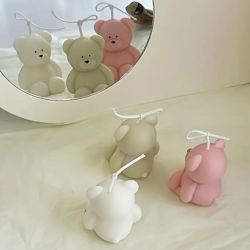 Resin silicone mold, three-dimensional sitting position teddy bear mold. Fragrant plaster drop-glue table decoration. DIY mold.
