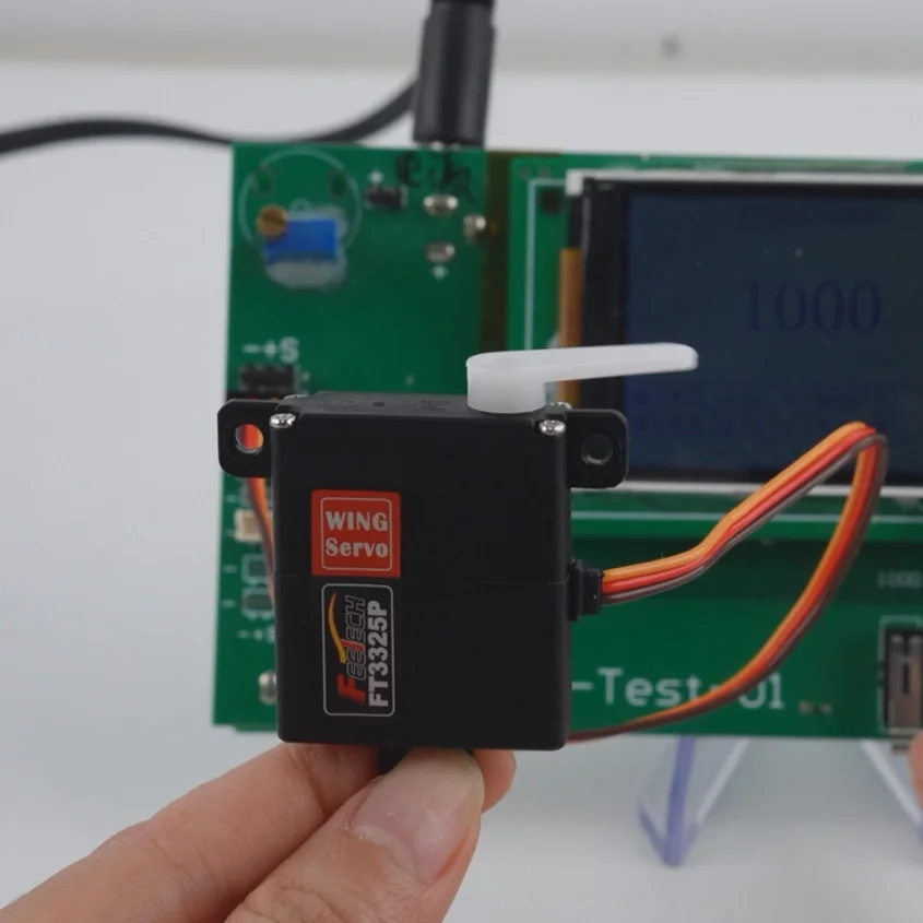 

1PCS/2PCS/4PCS FT3325P 6V 7kg Metal Gear Digital Servo Motor 120Degree Flat-body Servos DIY Parts For RC Fixed-wing Glider Model