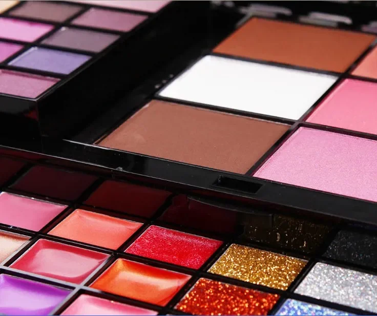 Combinaison de fard à paupières, 74 couleurs, brillant à lèvres, ensemble de maquillage tout-en-un, plateau de fard à paupières mat, correcteur, rouge à lèvres Flash, boîte de kit de maquillage