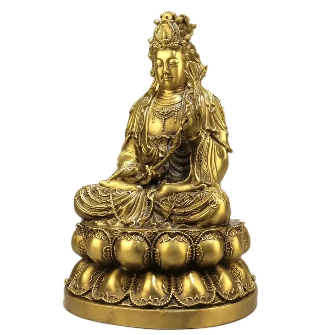 Exquisite figure Buddha statue sitting on lotus flower with great momentum to Bodhisattva ornament, copper Guanyin ornament