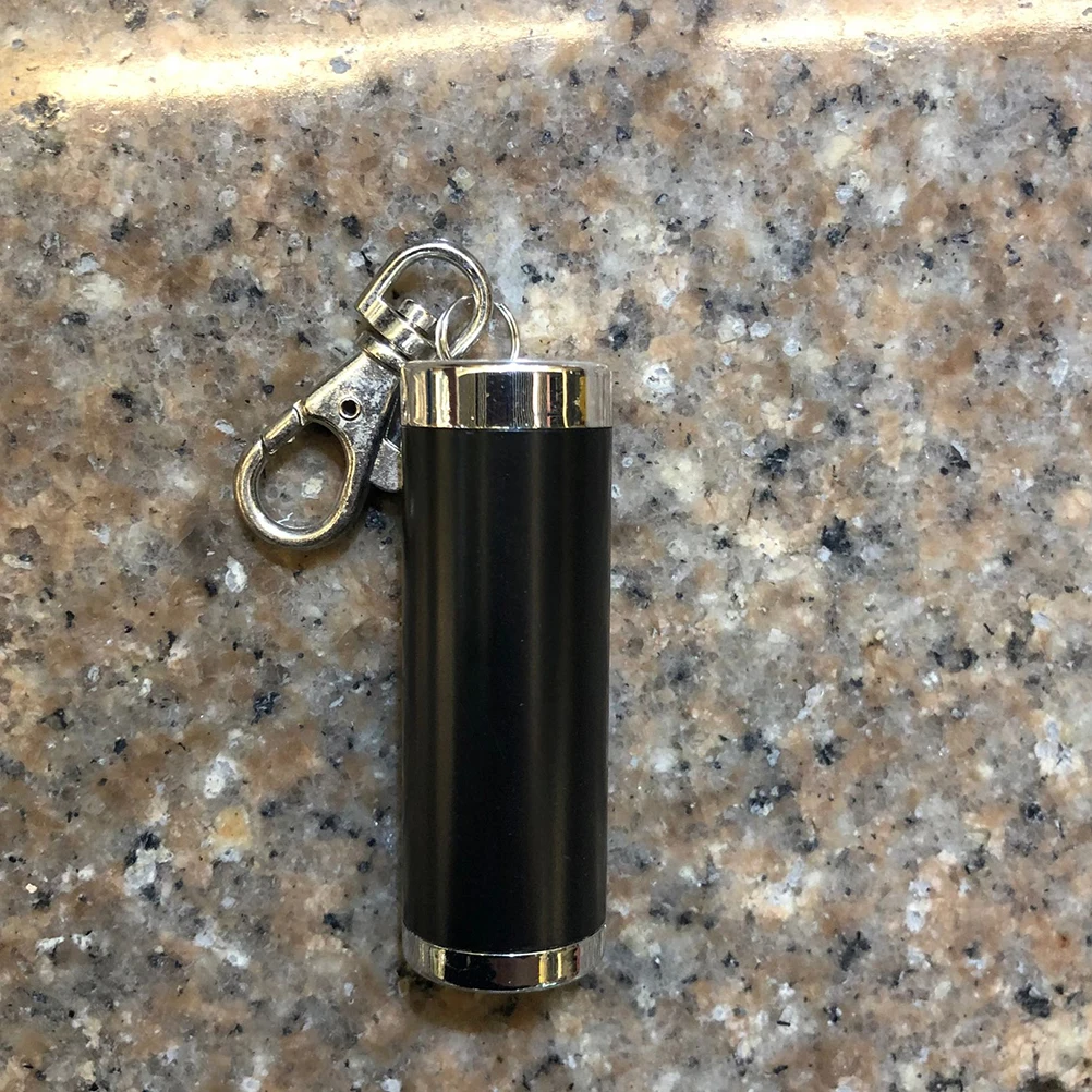 

Portable Ashtray Mini Smoke Holder Eco Friendly Metal Container Outdoor Pocket Size Easy Clean Home Bar Cafe Hotel