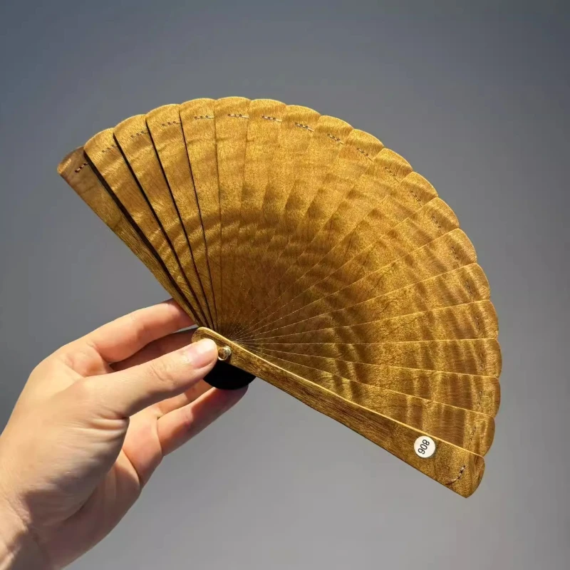

Golden Silk Nanmu Fan Ancient Style Folding Fan Suzhou Fan Portable 15cm Small Size 16 Summer Daily Use Black Gold Old Material