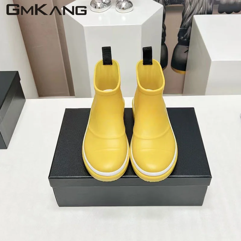 Thick soled rain boots for women round toe anti slip rubber waterproof rain boots for women short tube boots for women flat rain