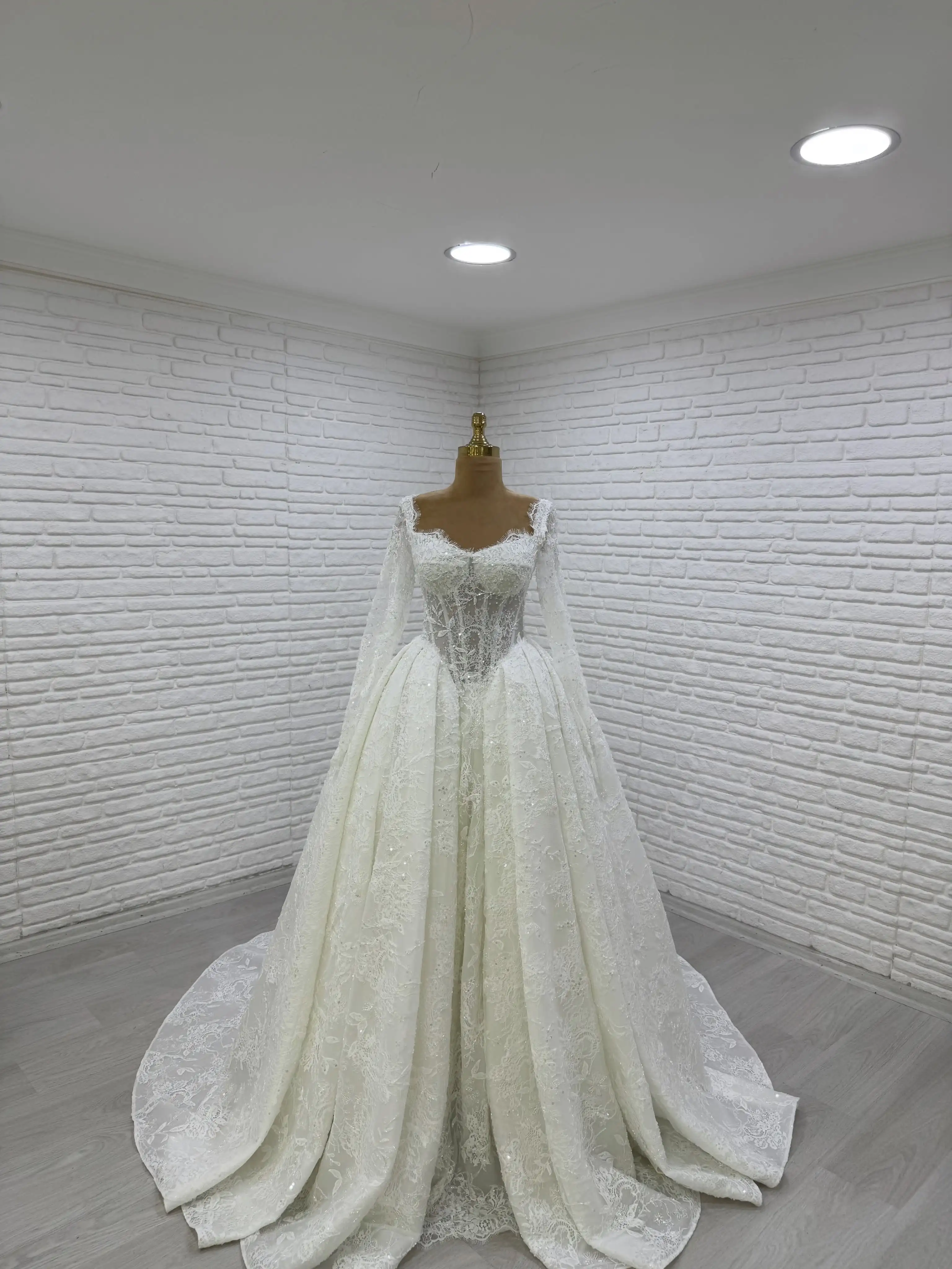 Customized Off The Shoulder Strapls Off White Wedding Dress Real Photos 2026 New Amanda Novias Official