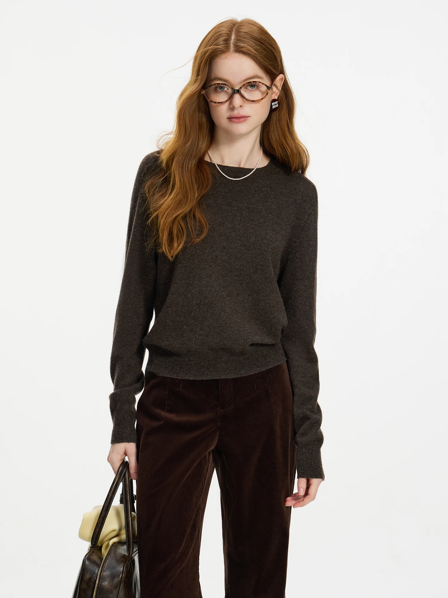 FSLE 100% Wool Seamless One-piece Knit Shirt Sweater For Women Autumn Winter New Design Wool Crew Neck Versatile Casual Sweater