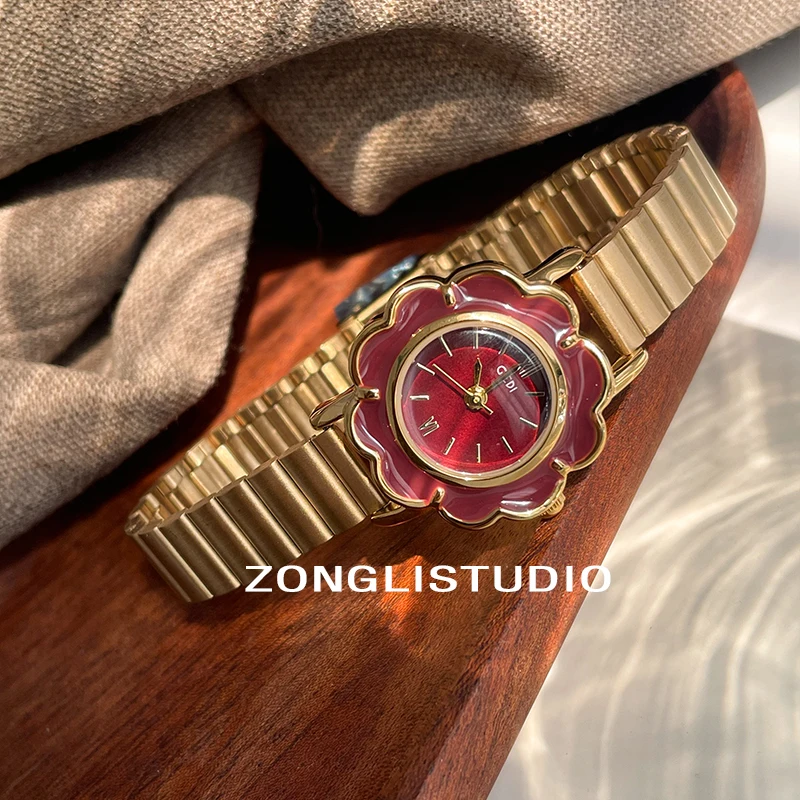 Women Petal Gold Quartz Watch Vintage Round Clock Waterproof Steel Belt Elegant Temperament Women Watches Luxury