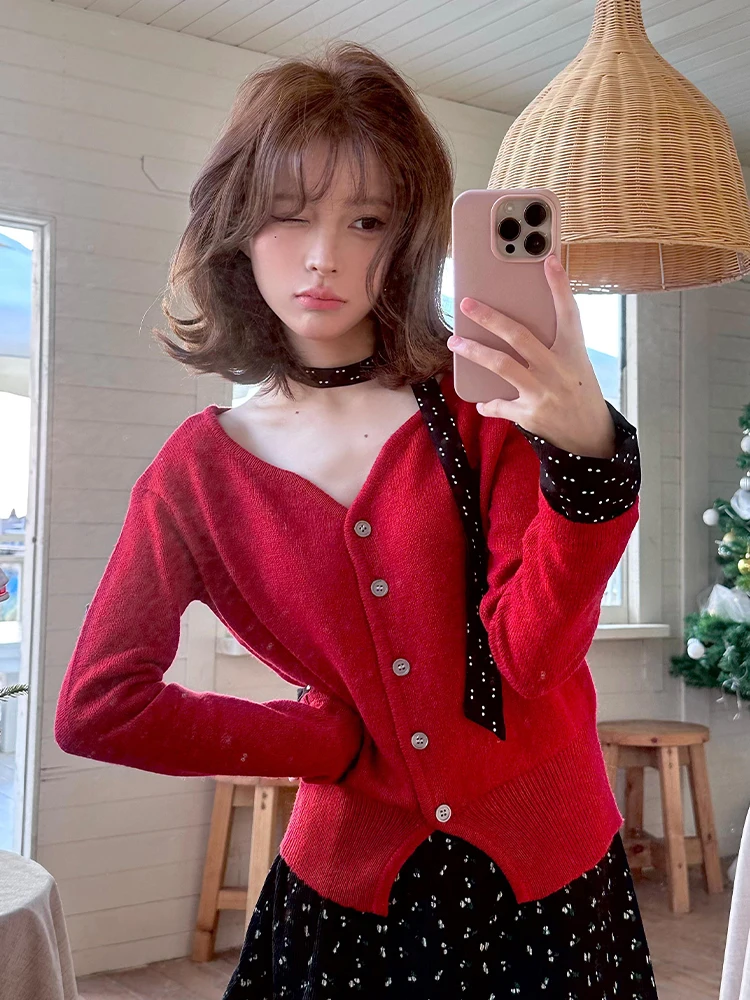 

Красный вязаный кардиган-свитер с V-образным вырезом, облегающий, женский, осенне-зимний, модный, трендовый, комплект из двух предметов, новинка от Cisas, к Новому году...