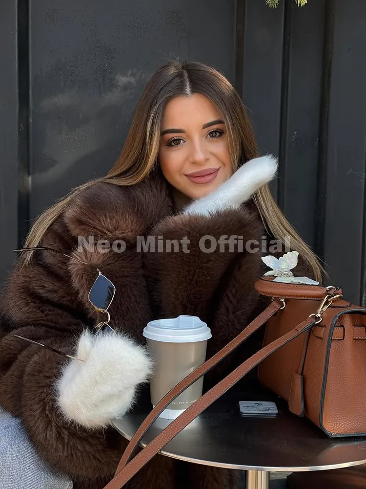 Neo Mint-abrigo de piel de zorro ecológico esponjoso para mujer, chaqueta de piel sintética degradada corta a la moda para chicas, abrigo de invierno para mujer 2025
