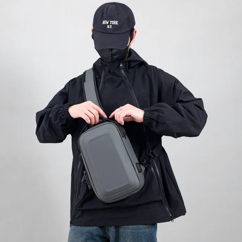 Fashion Men Popular Top Sale Leisure Boys Chest Bags For Work Waterproof Crossbody Business Daily Handbags With Large Pockets