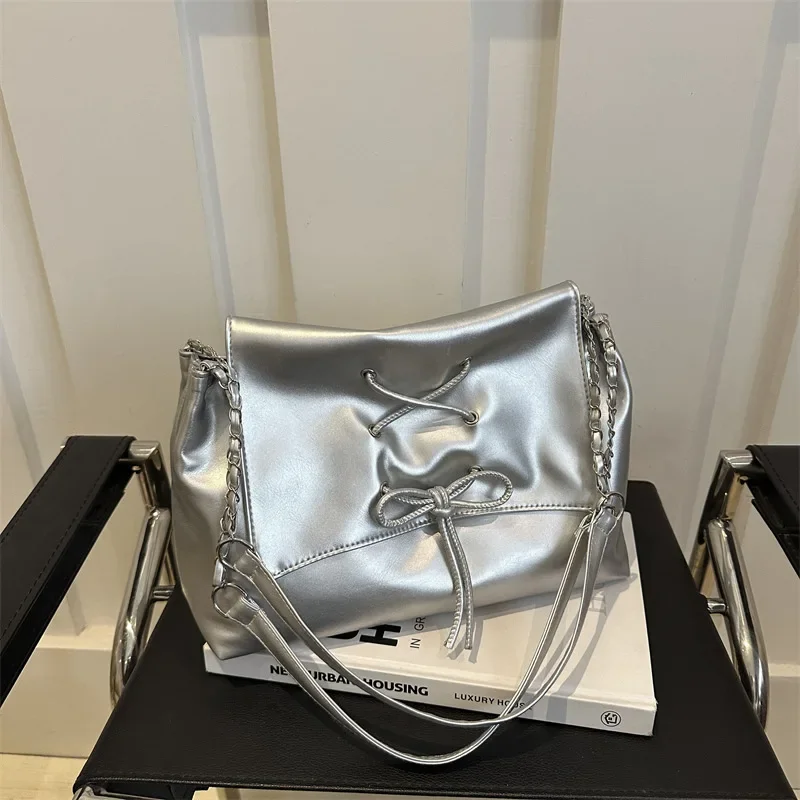 Trendy cool fashion popular bag new  ballet shoulder large capacity bow tote commuter chain women's bag