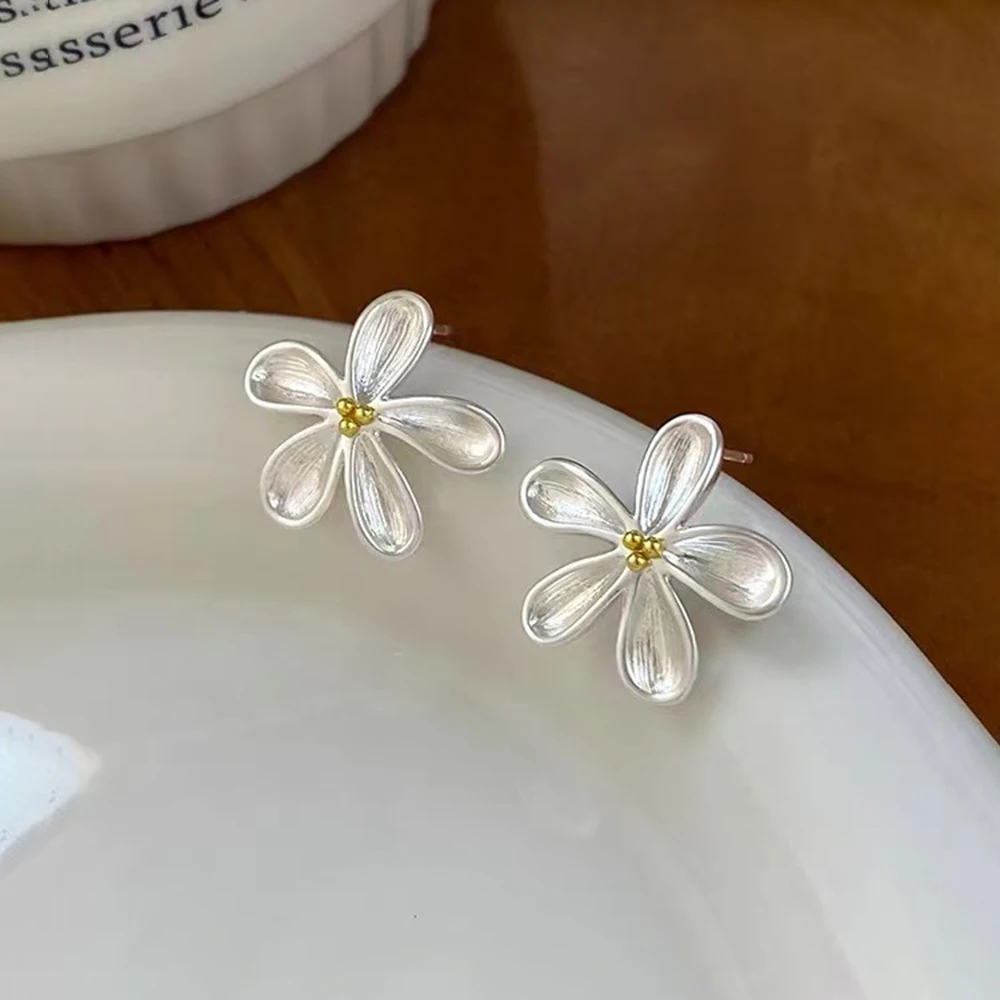 French 925 Silver Needle Exaggerated Irregularity Wire Drawing Flower Stud Earrings For Women Hiphop Plant Fashion Jewelry