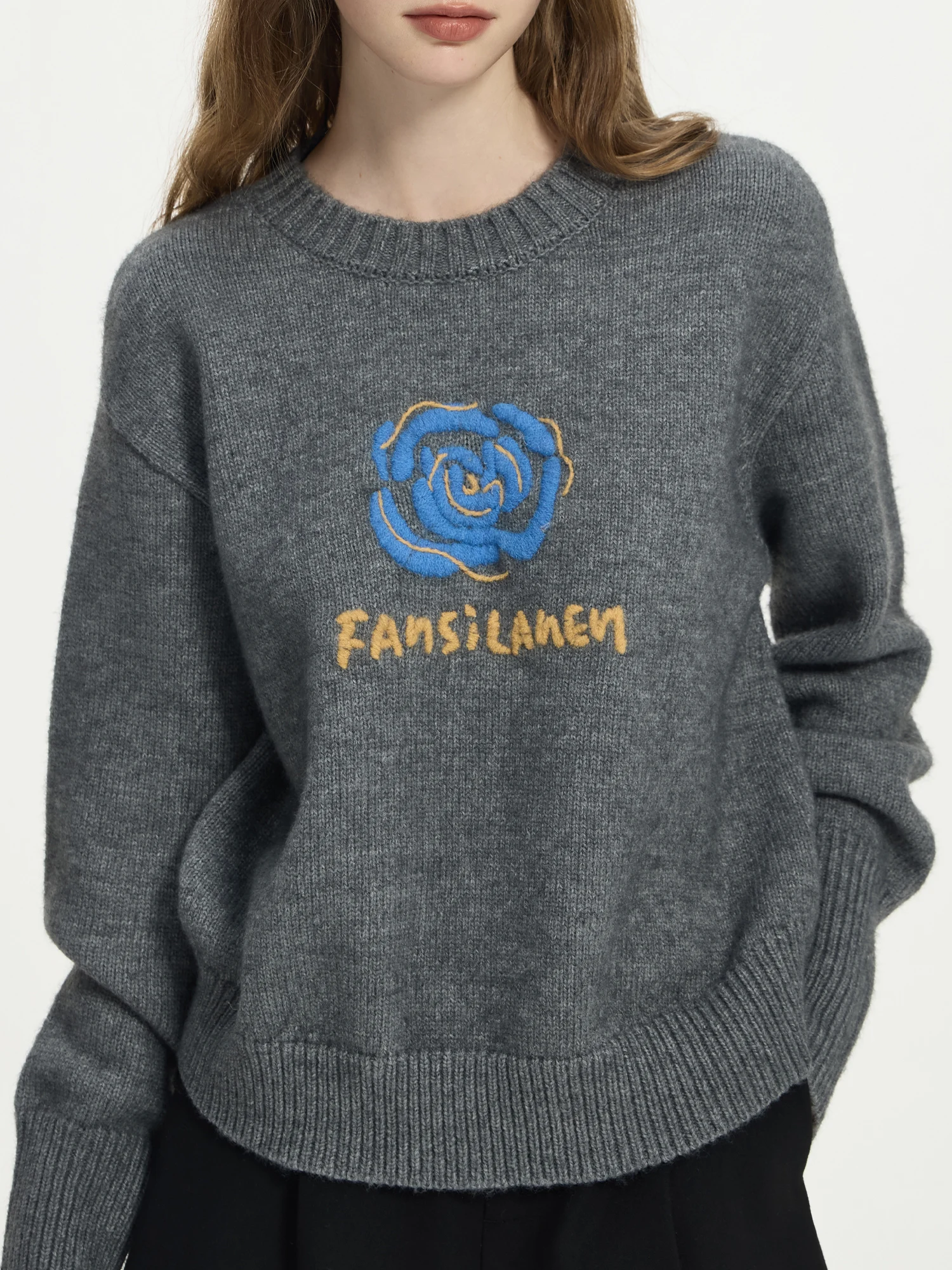 FSLE Two Colors Flower Embroidery Round Neck Women Sweater Fall Winter 2024 New Loose Versatile Warm Wool Knit Pullover24FS14165
