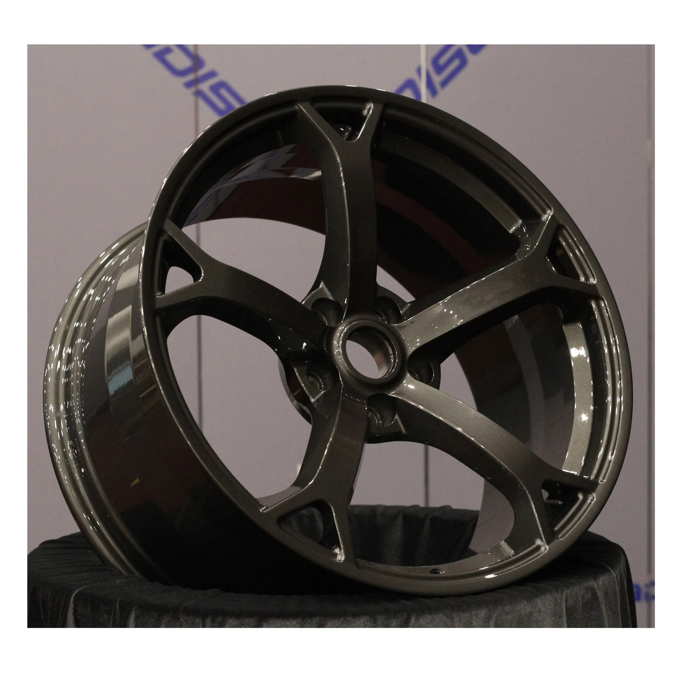 

New conditions for Hardison forged wheels for Nissan 300z 350z for Infiniti