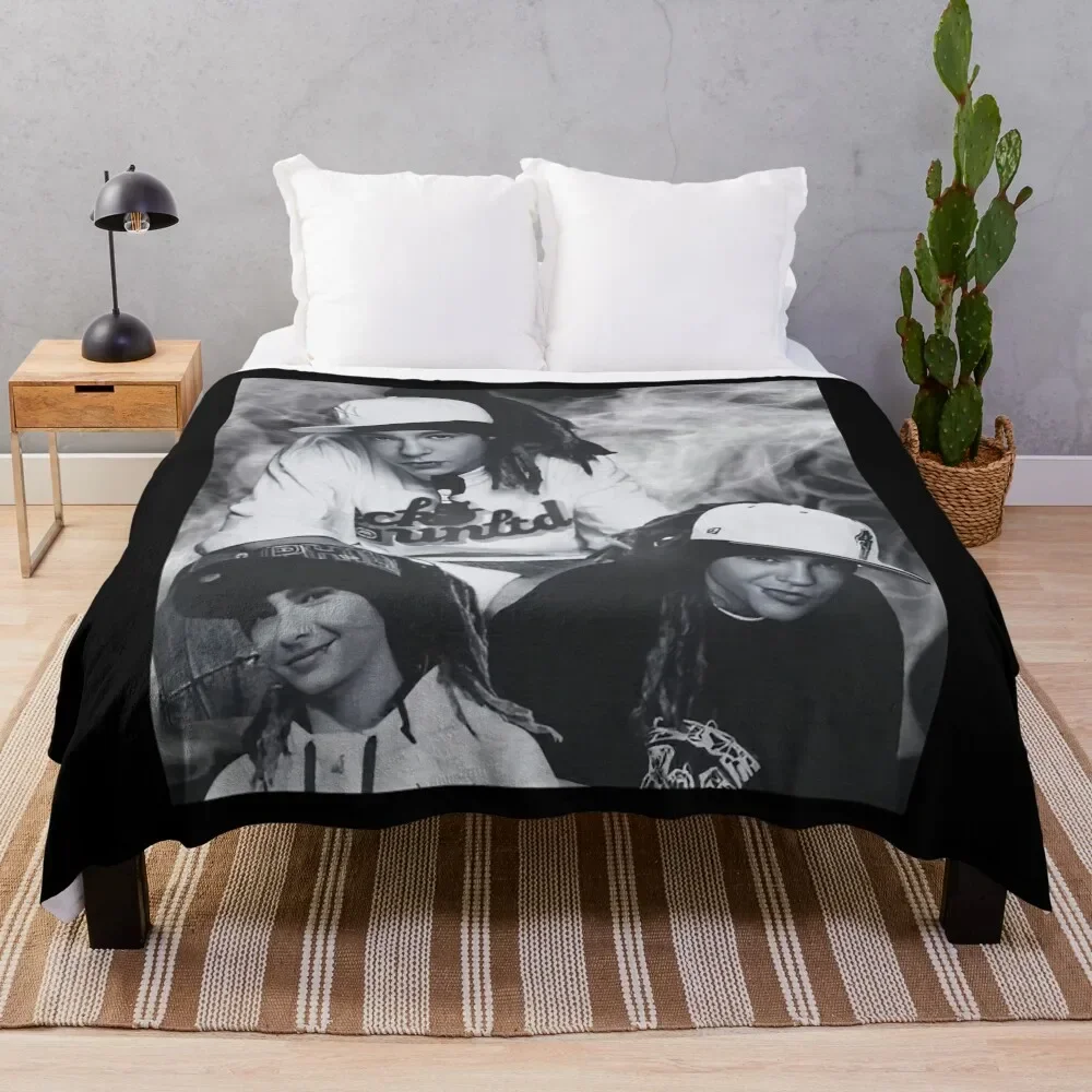 

Tom Kaulitz Throw Blanket Custom Soft Big Designers Blankets