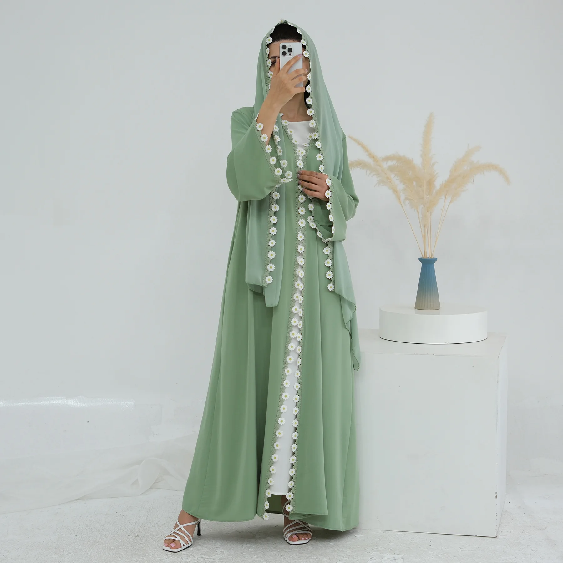 Dubai Bescheiden Abaya Met Sjaal Open Kimono Kaftan Vest Outfit Geborduurde Abaya Hijab Vrouwen Kleding Moslim Jurken Arabische Gewaad