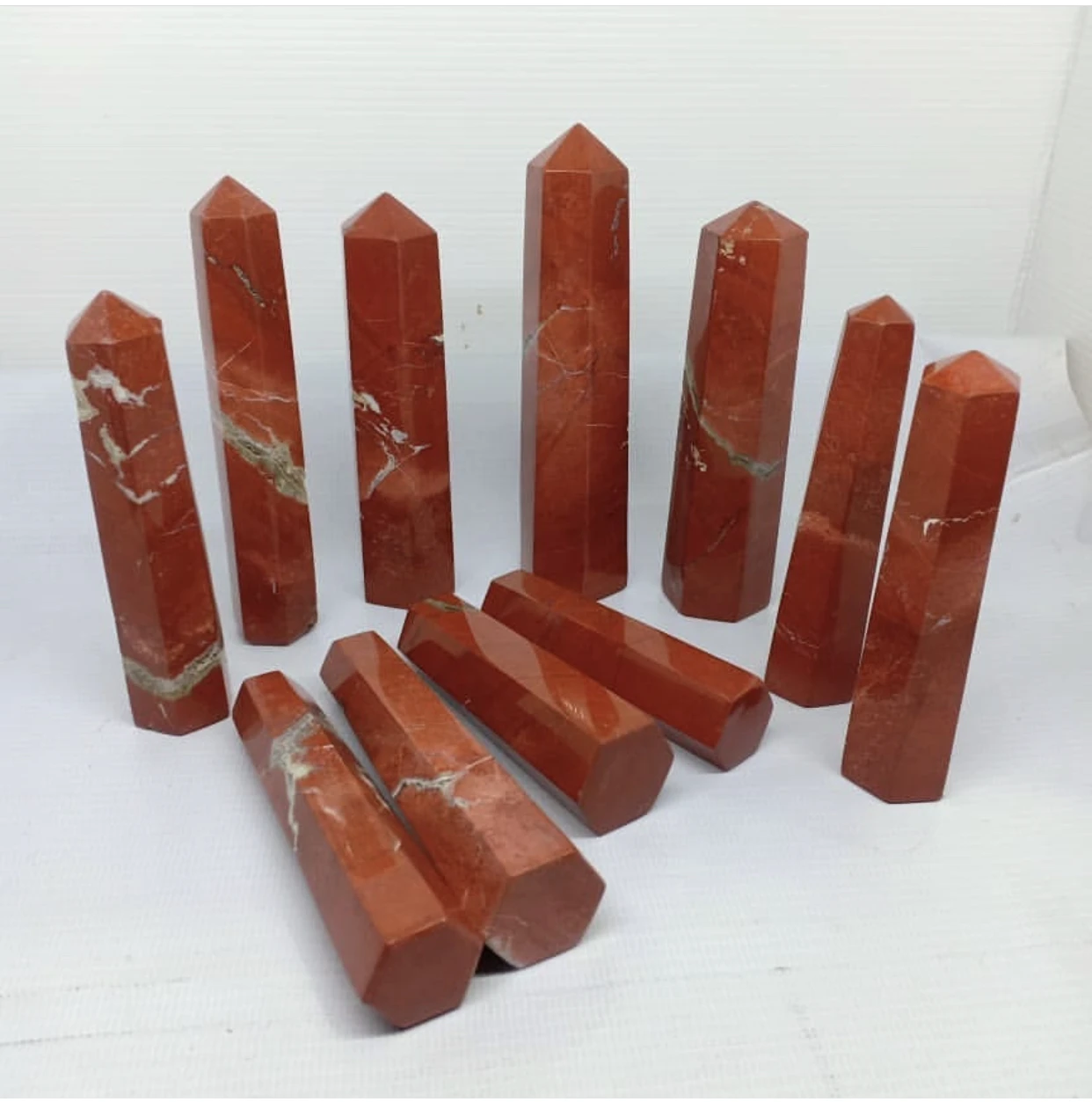 Natural High Quality Red Jasper Point Polishing Crystal Quartz Tower Energy Ore Wand For Healing Decor