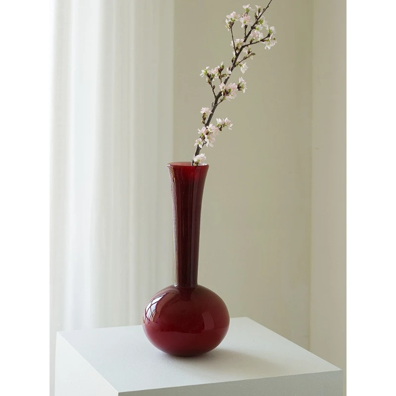 New Chinese high-end vase, red long neck atmosphere, handmade glazed flower ornament