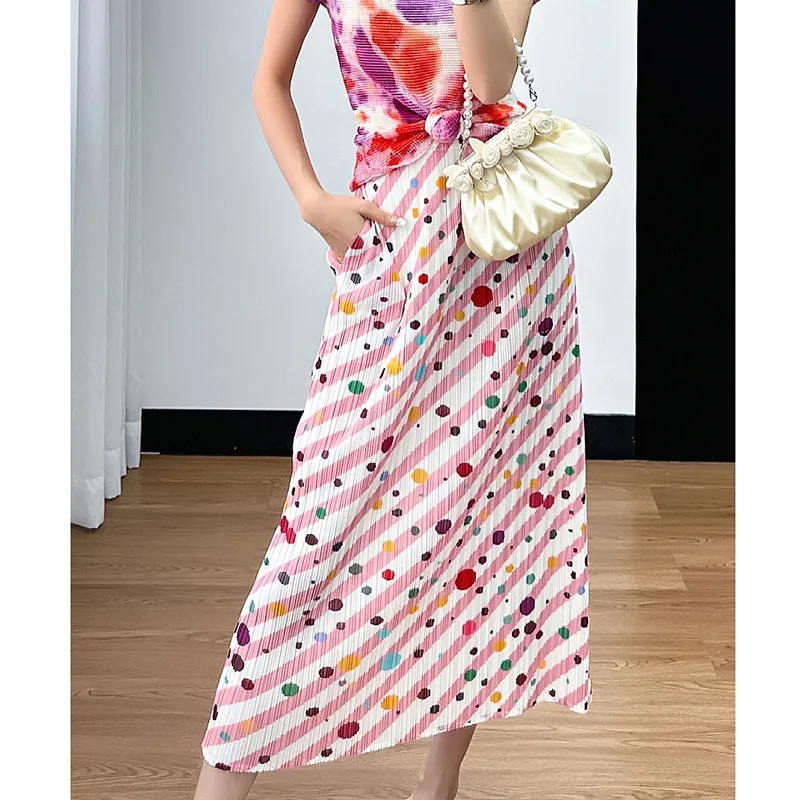 Pleated skirt (skirt legs split) with colorful polka dot print half body skirt for women in summer, thin, loose and slimming