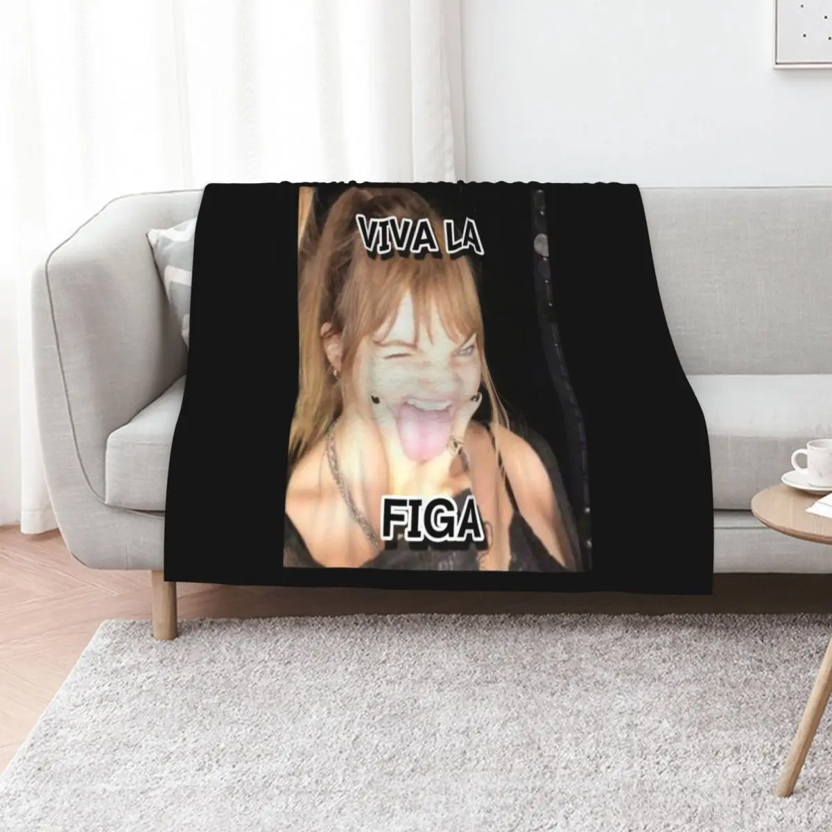 Victoria De Angelis…