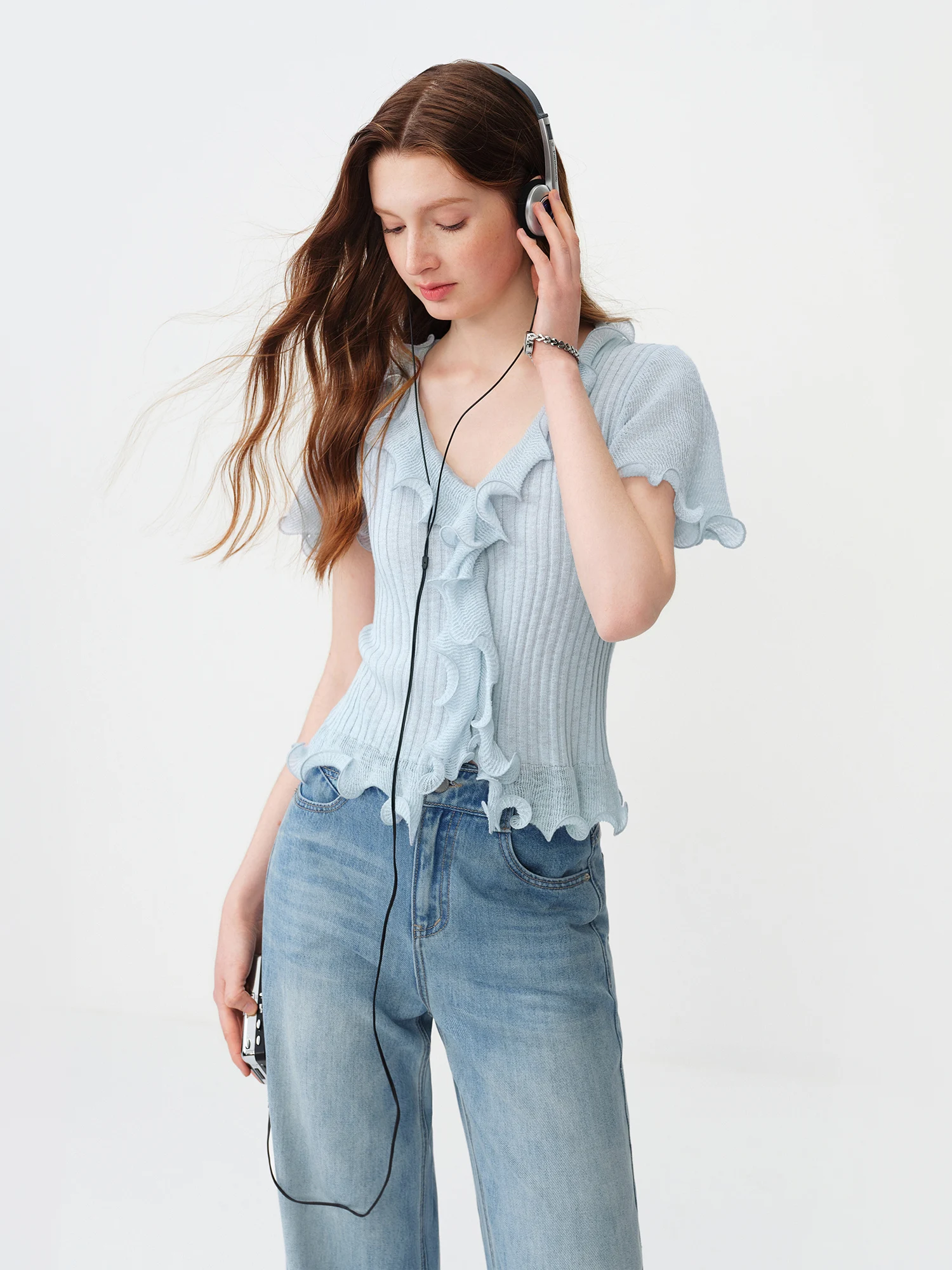 FSLE 2026 Summer Women‘s V-Neck Ruffle Trim Knit Top, Short Sleeve Flowy  Short Sleeves Blouse Lightweight Coquette Soft Style view 5