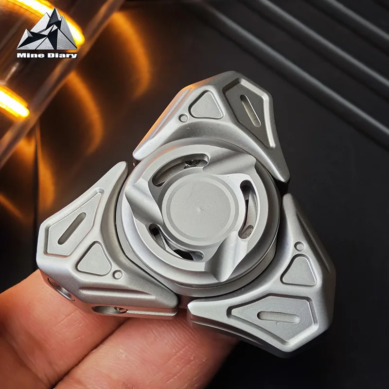 

Hellhound магнитный металлический EDC открытая броня волчок Непоседа игрушка слайдер на кончике пальца для взрослых игрушки для облегчения тревоги и релаксации подарок