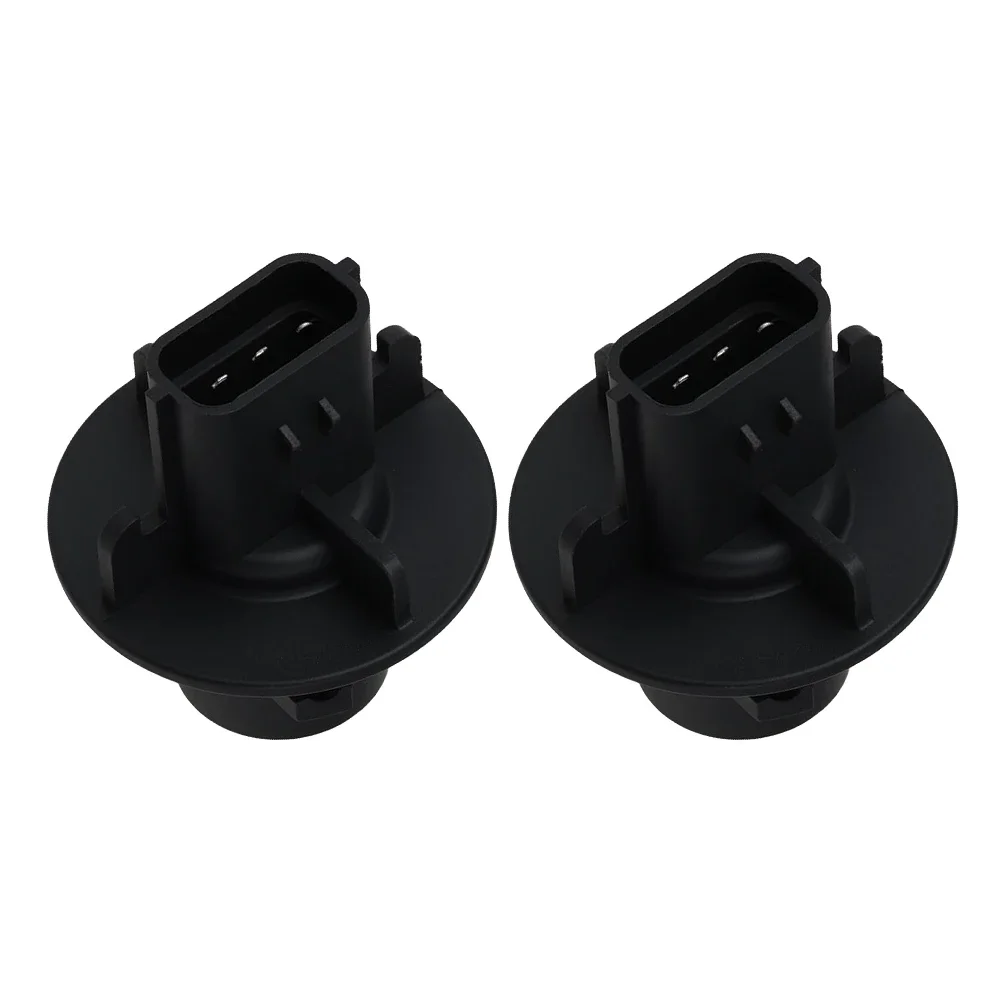 Two Piece 3 Pin 2 Pole Bulb Holder XBP100190 For Land Rover For Defender 90 110 1995 On P38 And Freelander 1 Fitment