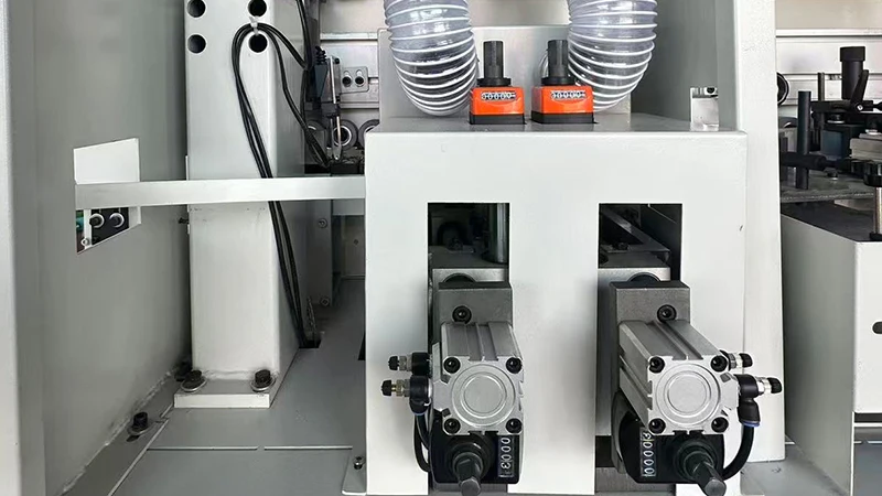 Auto Wood Edge Bander Straight High Speed PVC Woodworking Automatic Edge Banding Machine