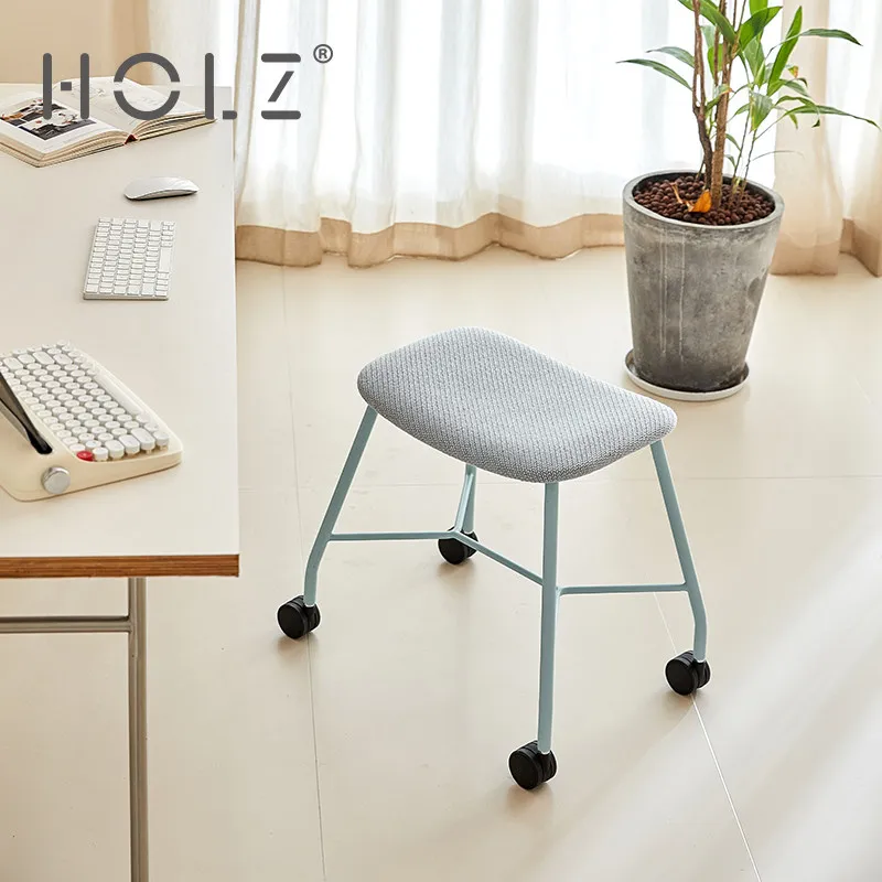 Office Leisure Chair Movable Pulley Stool Creative Wheeled Chair Desk Dressing Stool Coffee Shop Restaurant Soft Bag Chair