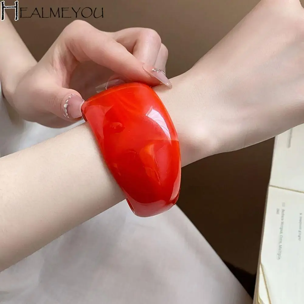 

Exaggerated Retro Acrylic Bangle Minority Design Vintage Irregular Wide Bracelet Jewelry Accessories Colorful