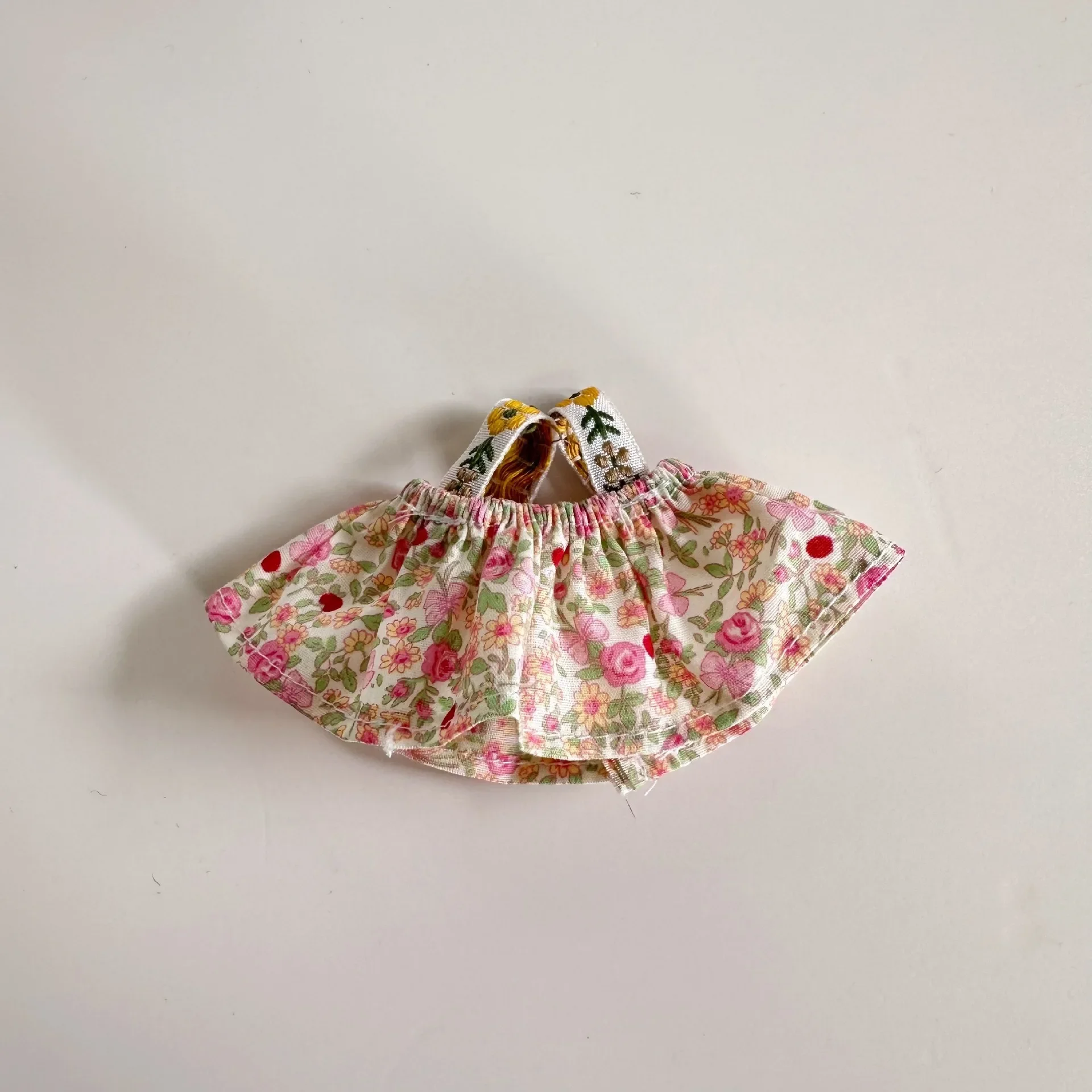 Voor de eerste en tweede generatie labubu canvas bloemen jarretelrokje labubu accessoires Kid Gift