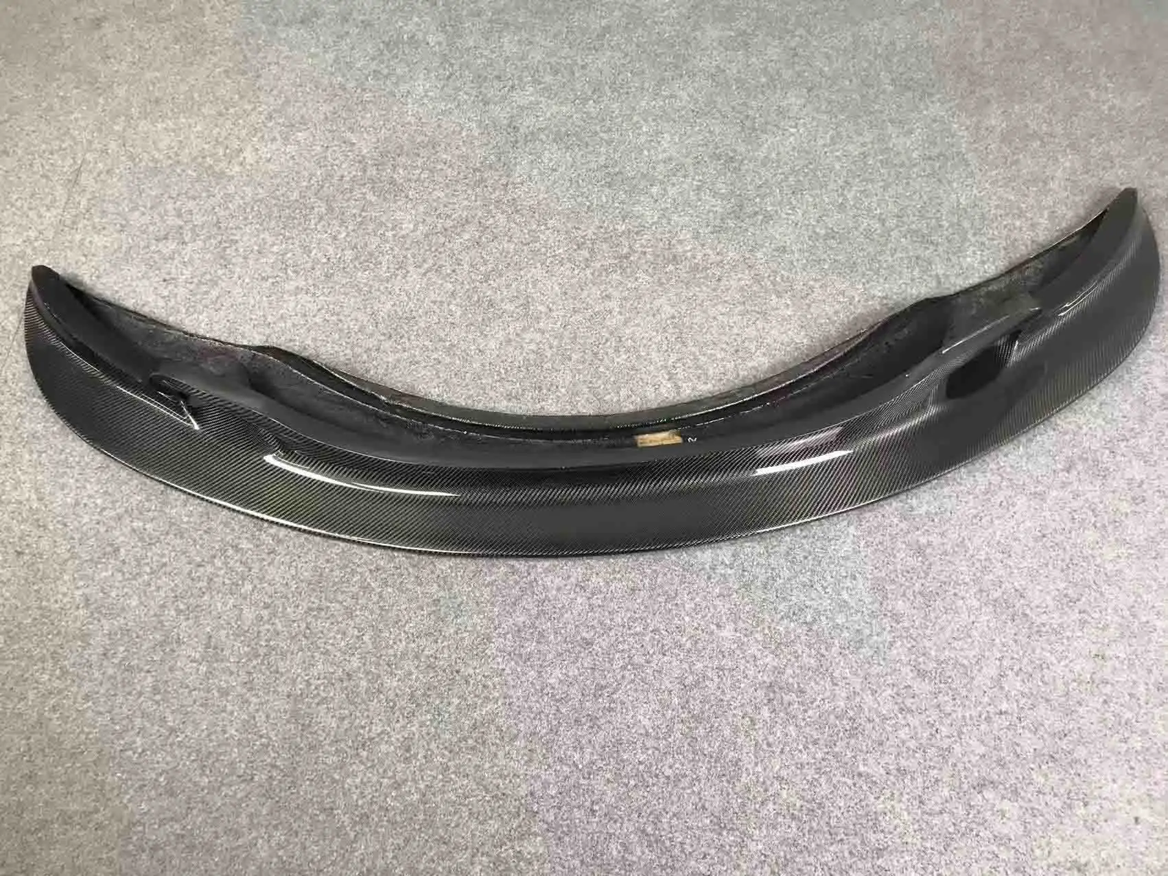 GT4 style carbon fiber front lip for E92 M3 High quality